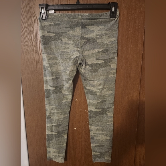 SO Camo Print Leggings - Picture 2 of 2